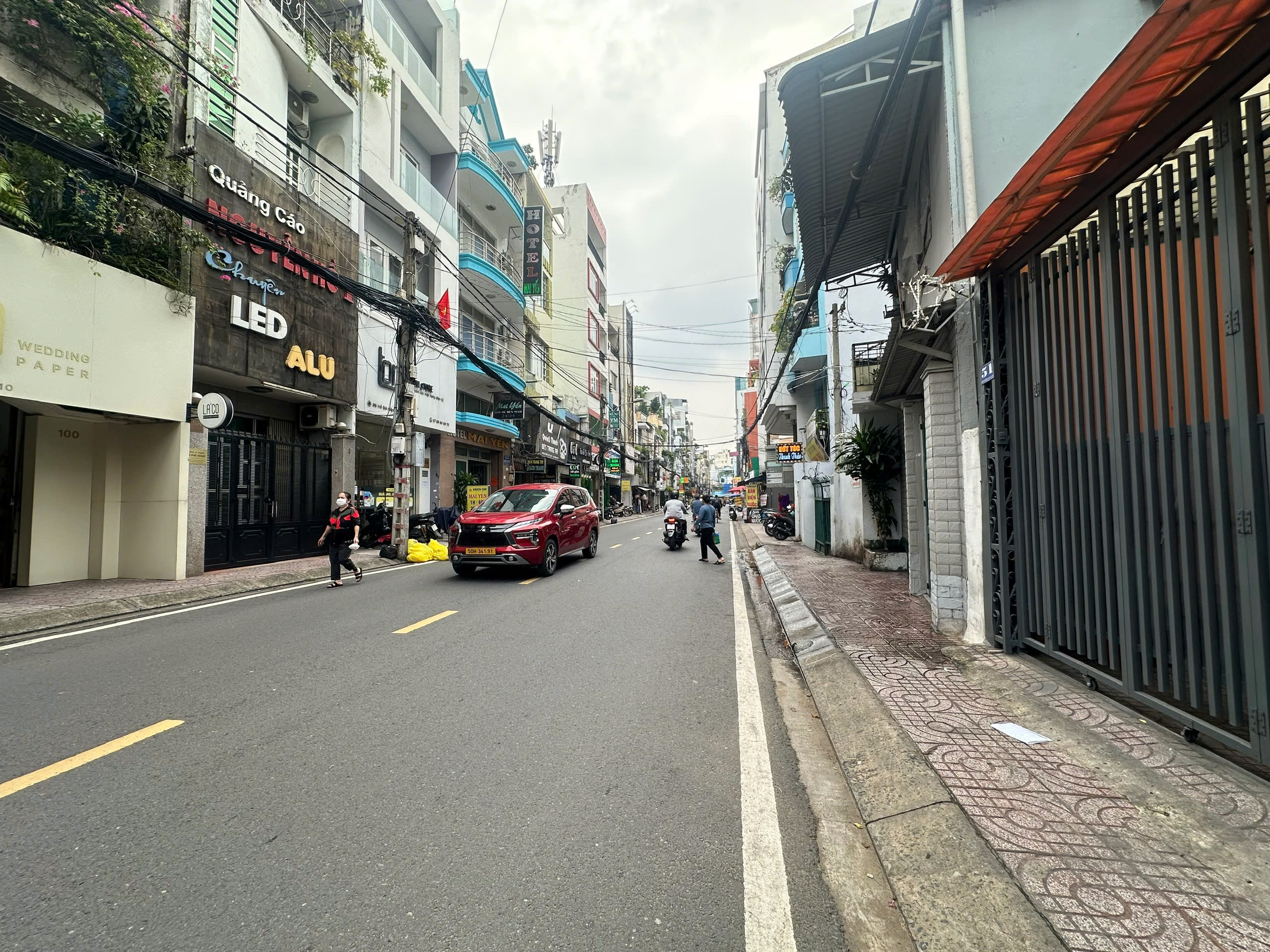 z5865860020699_d70fbedb3b00f3b25392d6d8bf968779