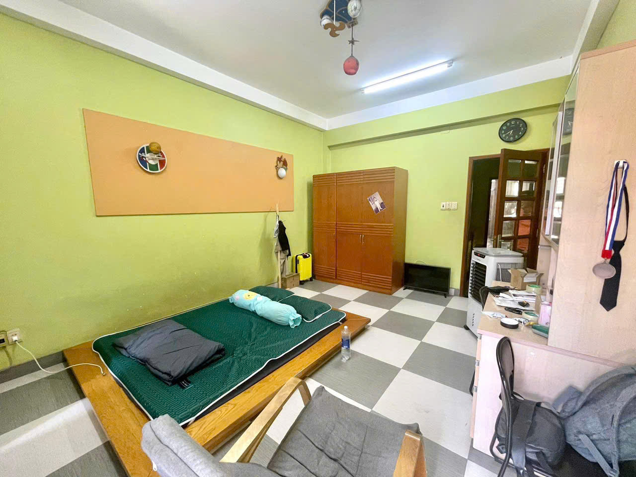 z5867346354833_7b9d6cbd765345579dba31155548cbb7