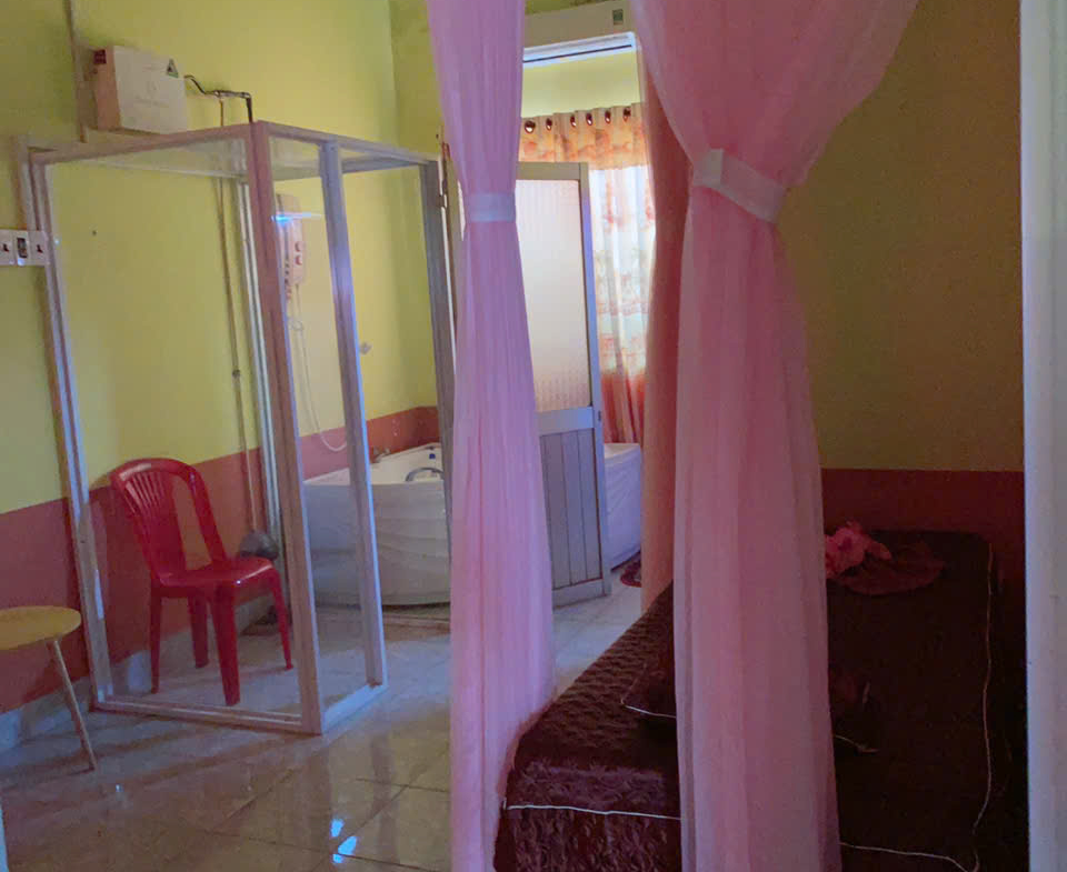 z5869115726135_70a286da900e61cc717cf80e571c5e90