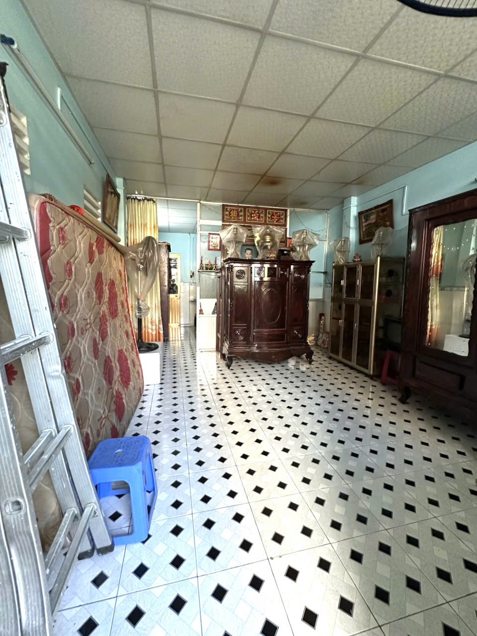 z5870424351753_4a6a8546f78791698191002f24dd8072