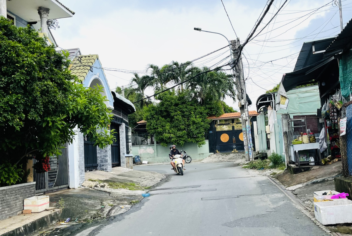 z5871362877801_63470ef641cca339c691f99886b204c8