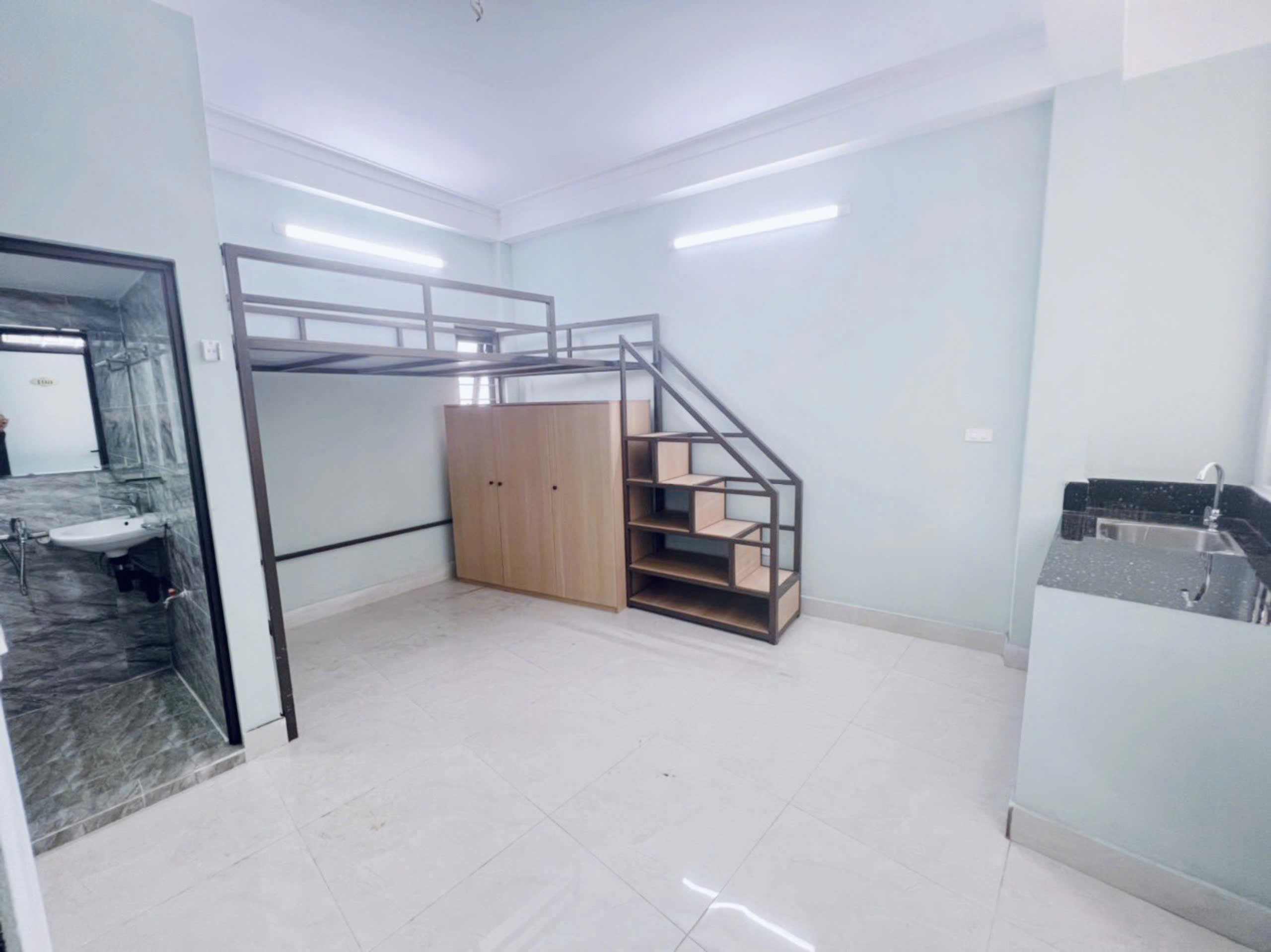 z5871613996770_7e5f5bc4e4a51c06e919d07476de0475