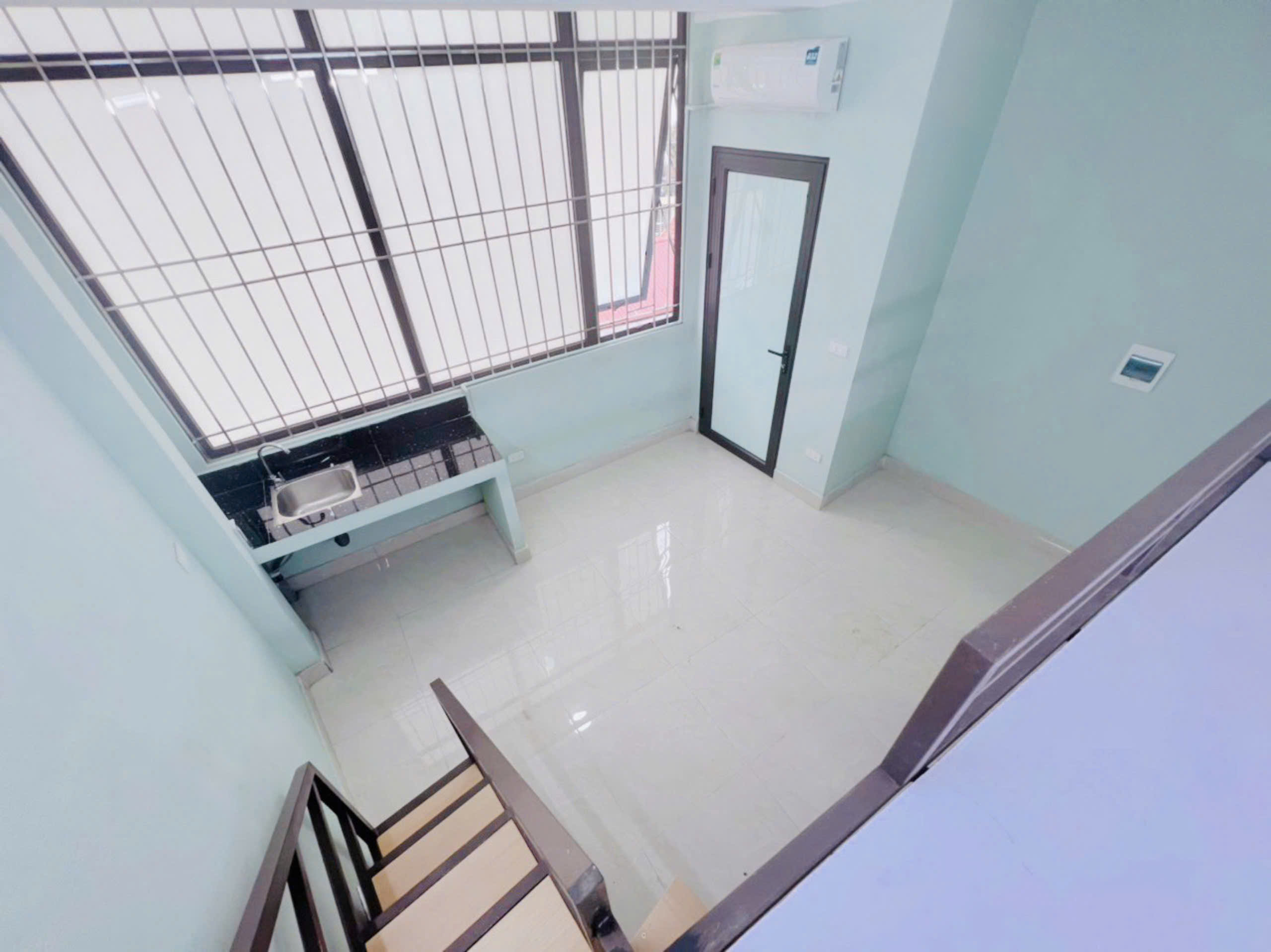 z5871614012340_4cee80f3af596f38951963672b69f1fe