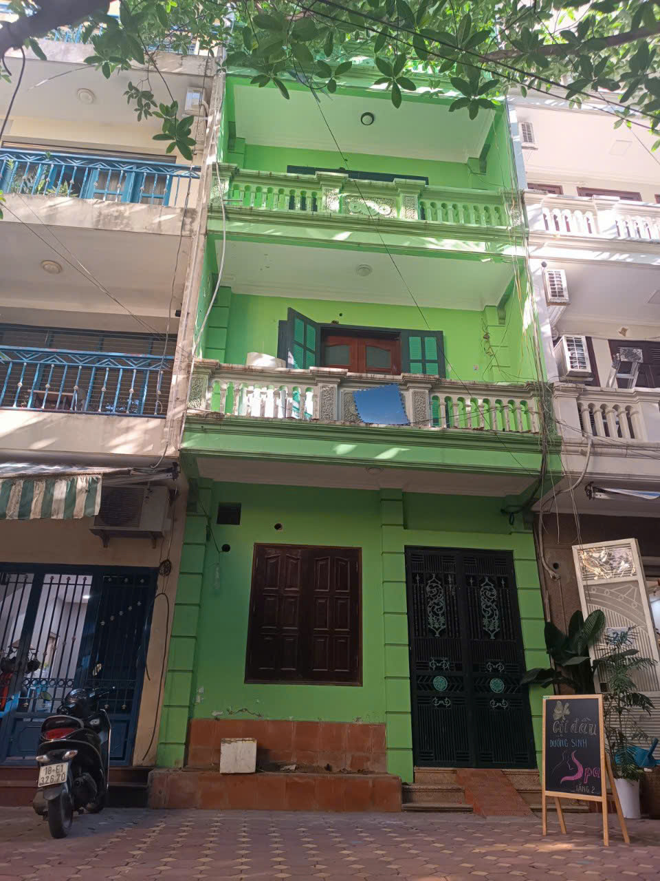 z5872214247417_f0c5ebf16e7fed301ce4a8c541635c11