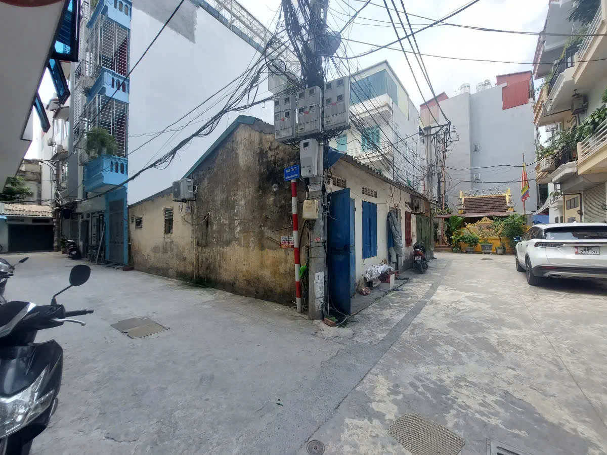 z5881276120572_862c1de5757b727ae19355053044b94b