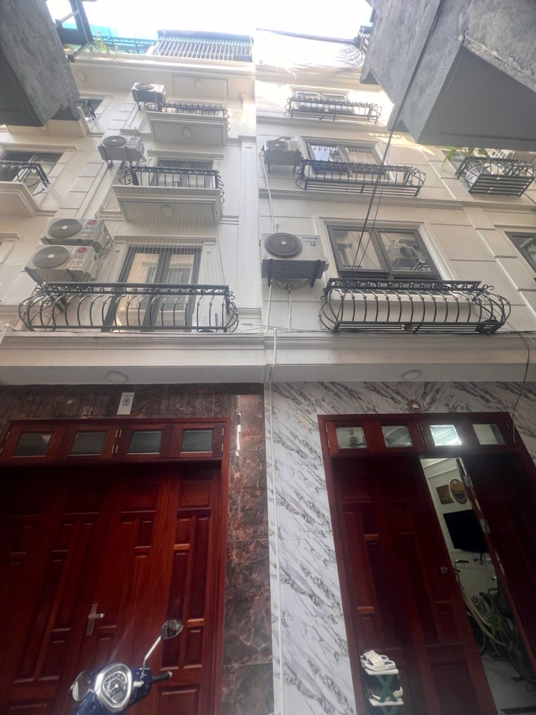 zoy-3F9A9600-m15yjcno_42_8