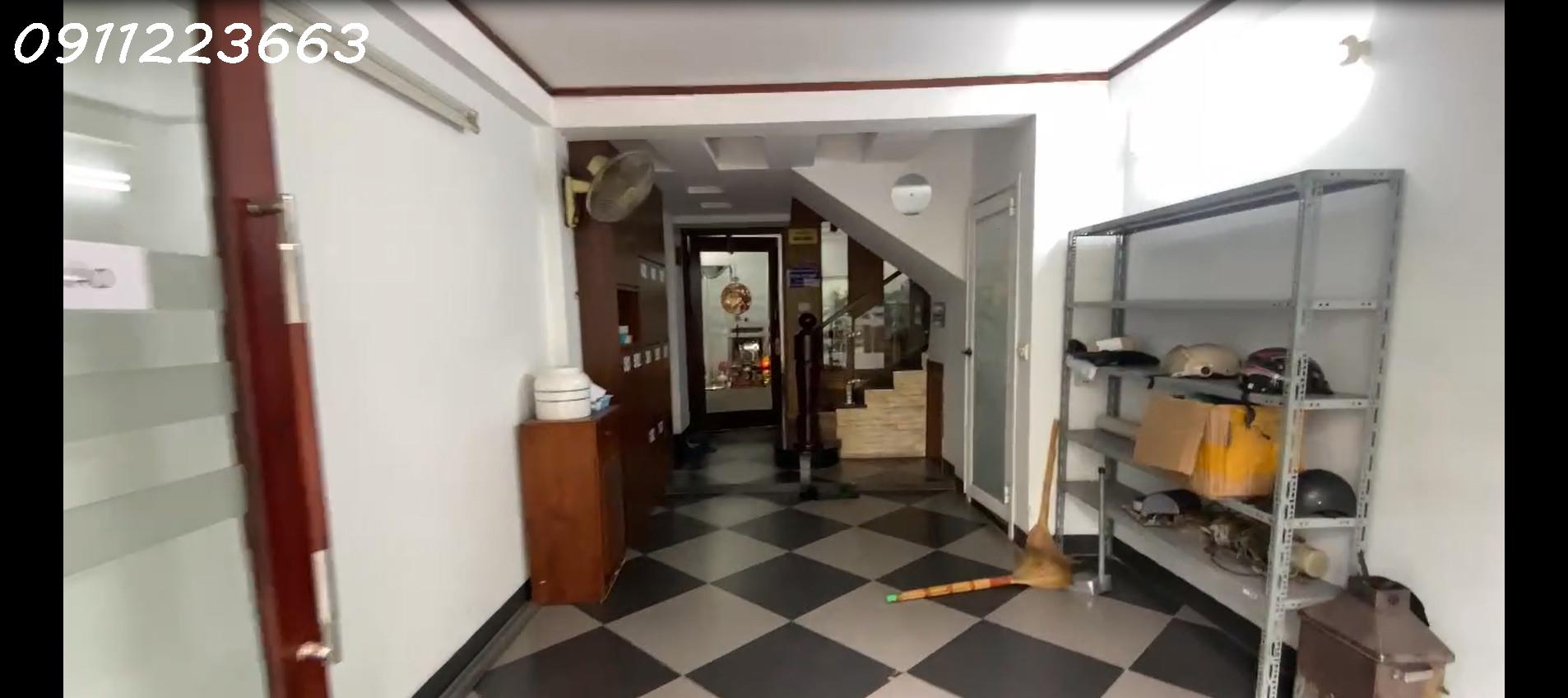 z4488451168153_322ccab302bc3a77a7035a47dd058342