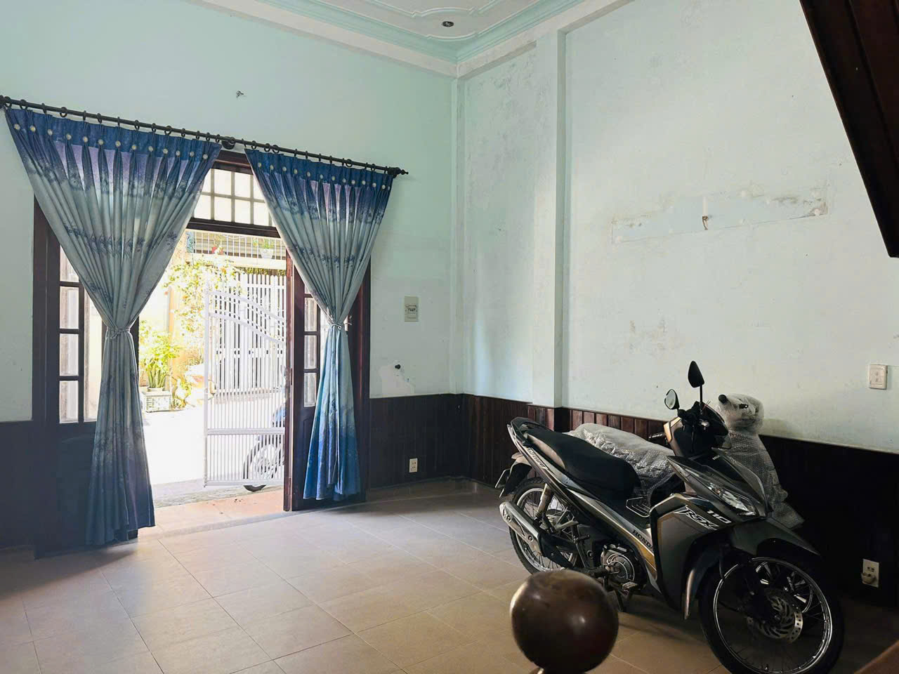 z5994012268603_5f942beb2b9ec4c96ea6067151ff0e41