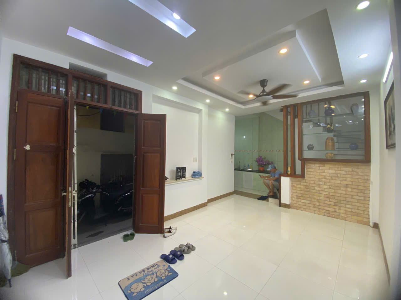 z6010521207824_b7279c9ea0f0fb84d37da1d12c8afafb