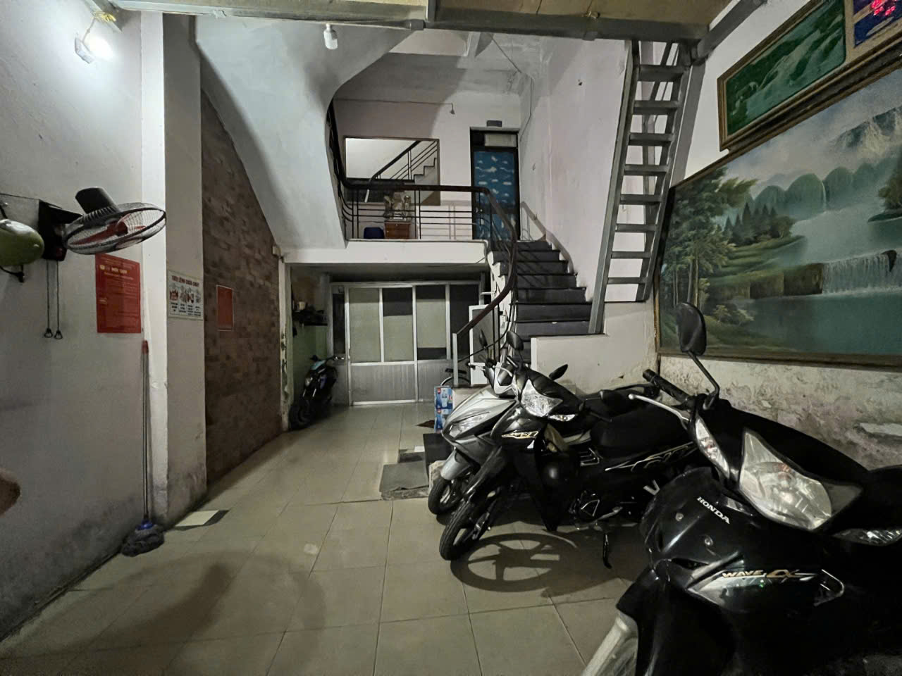 z6013923531986_dbb5c8a1750a2d0d023bc21d0c14ee56tranduyhung