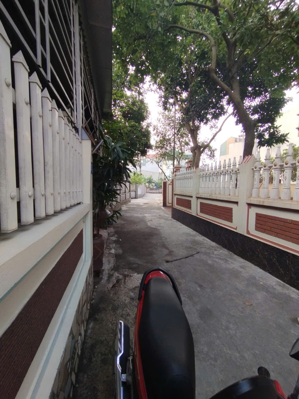 z6040340865844_16b929aabd50e43b63e1994b7c3a27c4