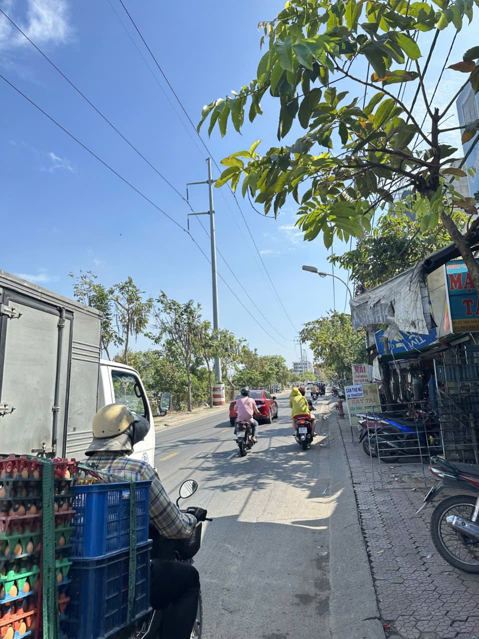 z6040837545026_0e3607baad2f04e2f9dc9e4dc65556a8