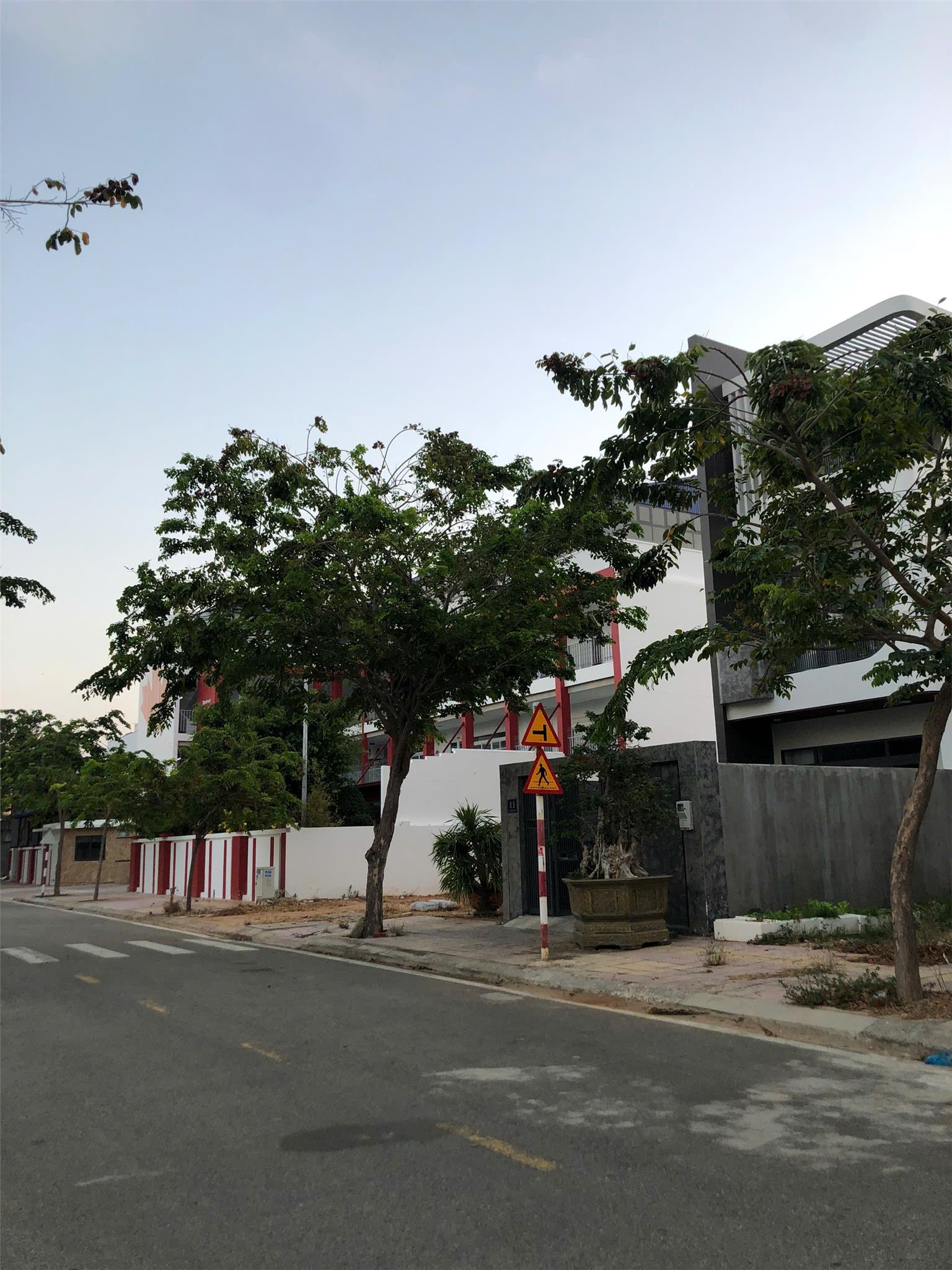 z6054712300353_95f0fdc065fd54f3524e322634267f23