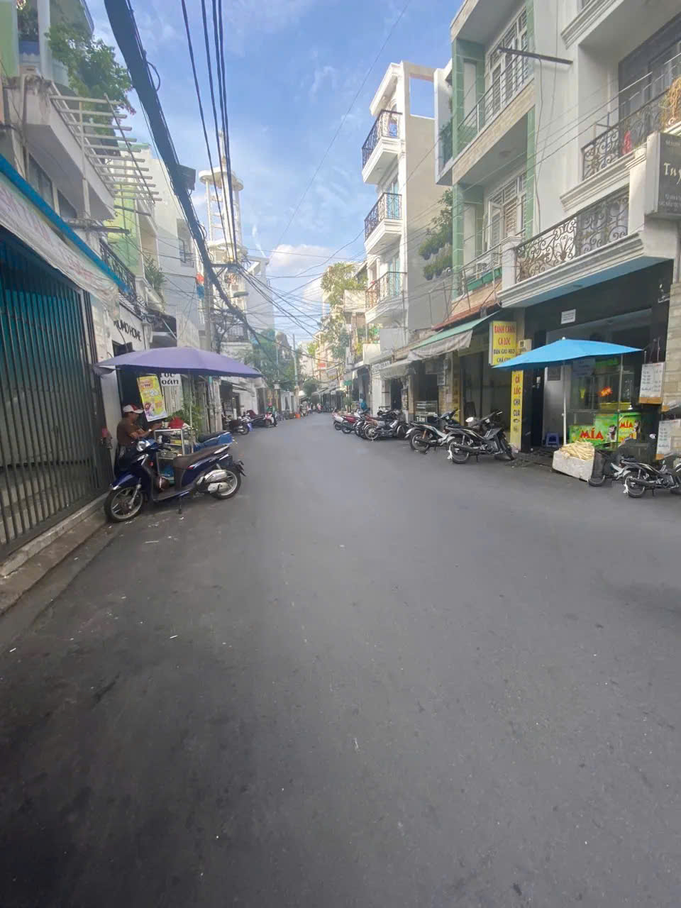 z6069372013620_36a3acdc45610435964ae7ee31f7a605