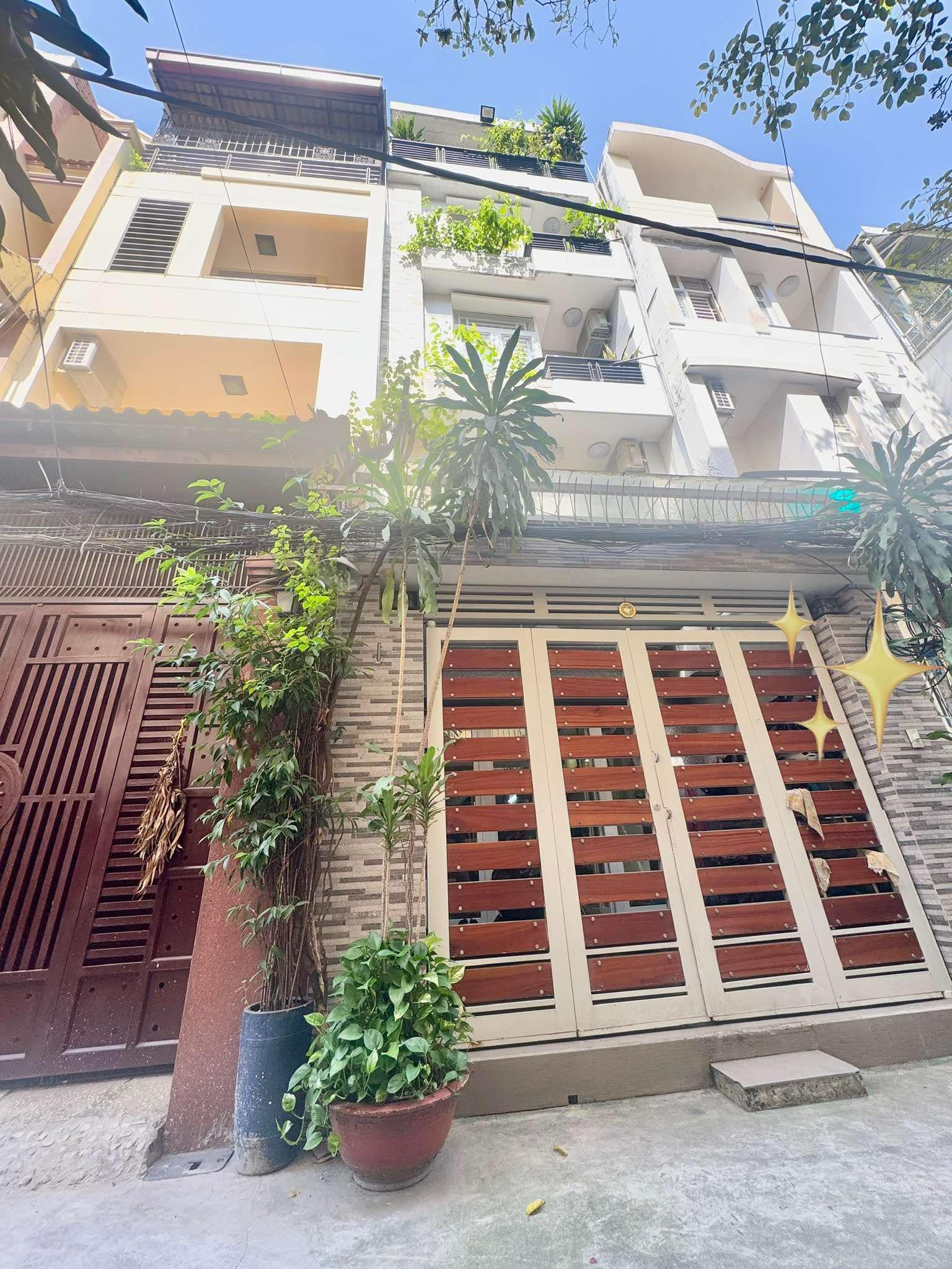 b145de56-612d-459c-abba-f2a3871fa4e6