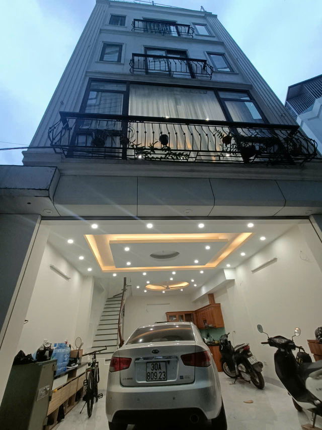 36b8bdb0-f3c3-5dde-8c06-98409ae080ee