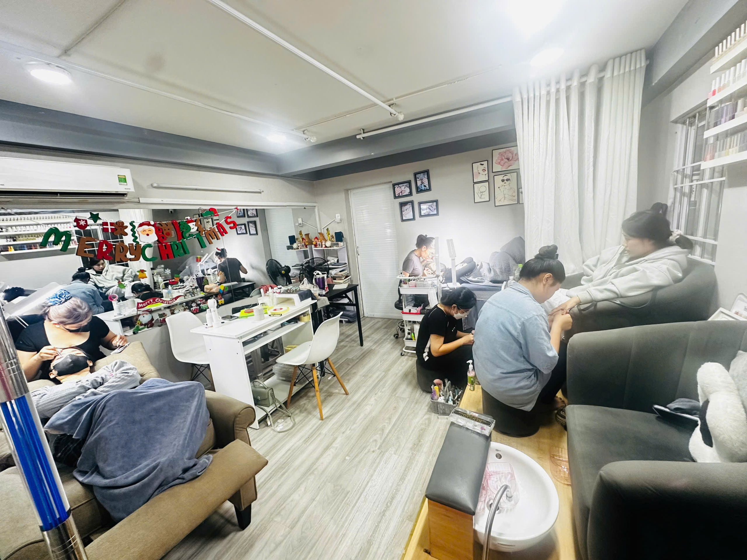 6cd35fd0-4a86-4148-8401-7d5c3eadd05c