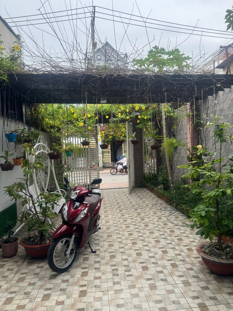 b5k-4CC72FA4-lwtggk1g_15_lwtggkci