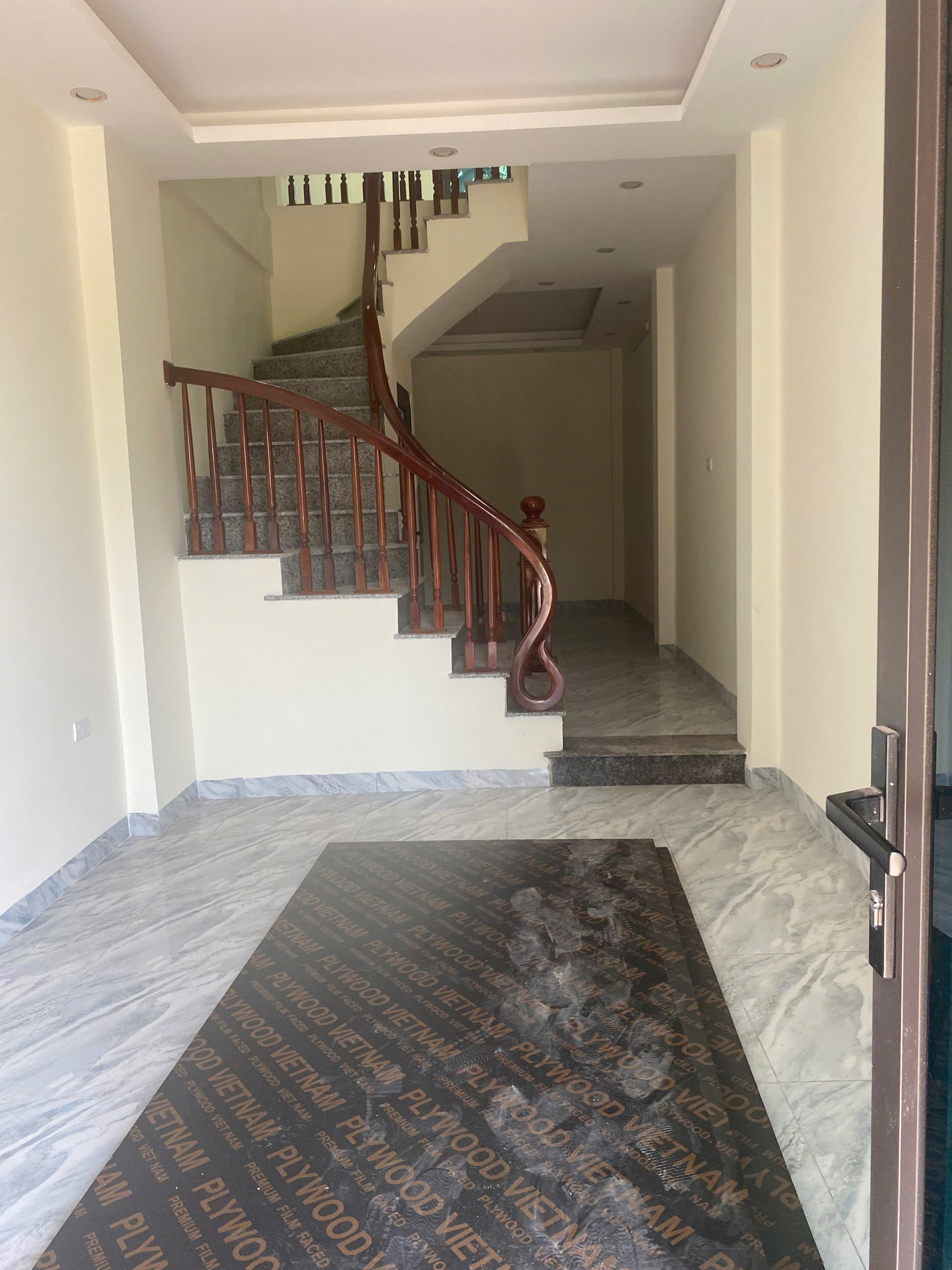 z5898706356878_24edd54c86330cde4079c6da26b0d353