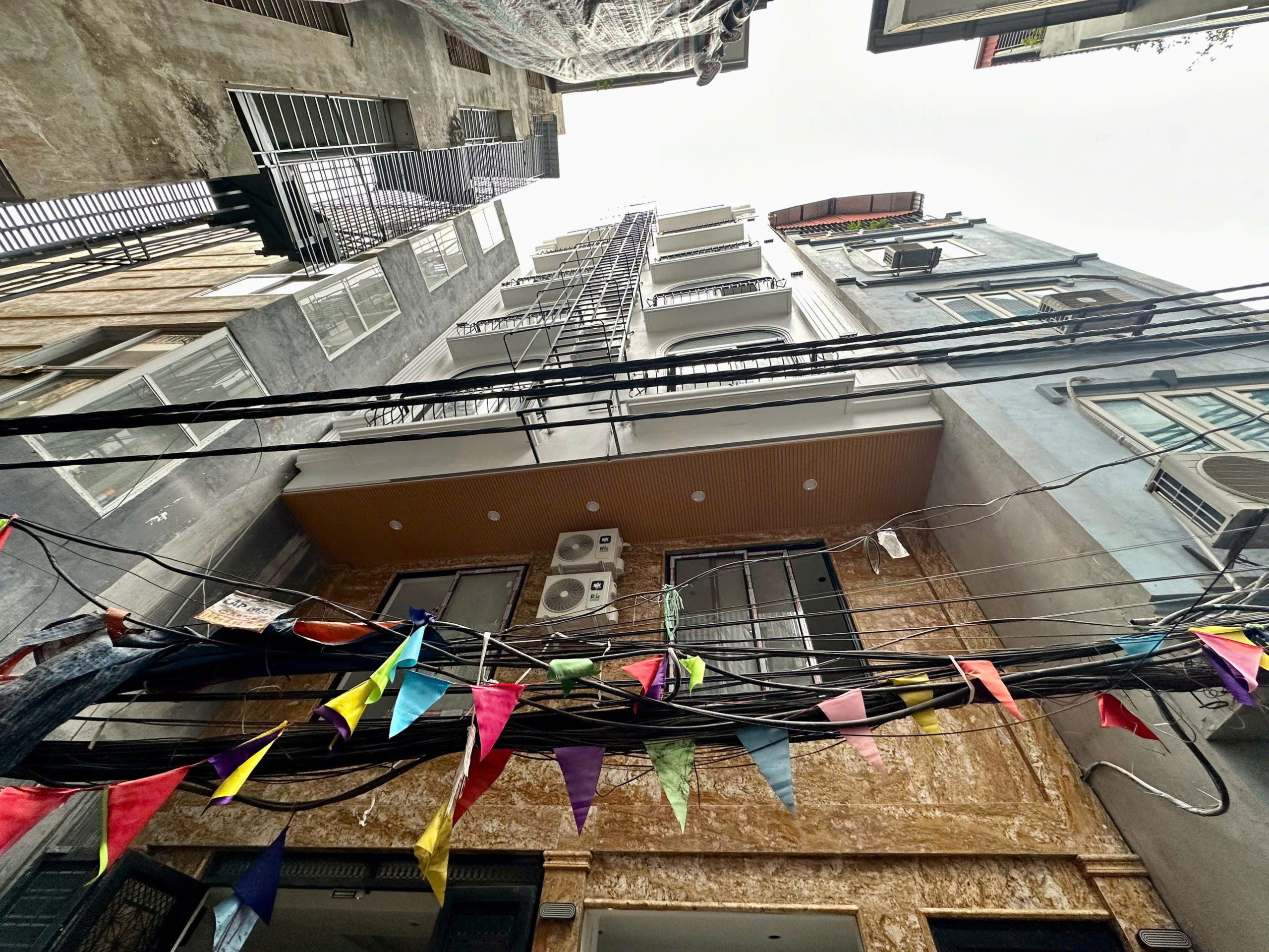 z6104035479817_865aac02608afbfb05ec17b9b40e3074