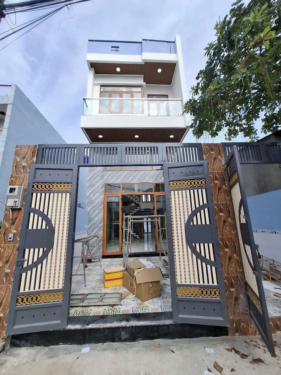 z6105145411524_8c932a966d31102d87435b42604e73c8