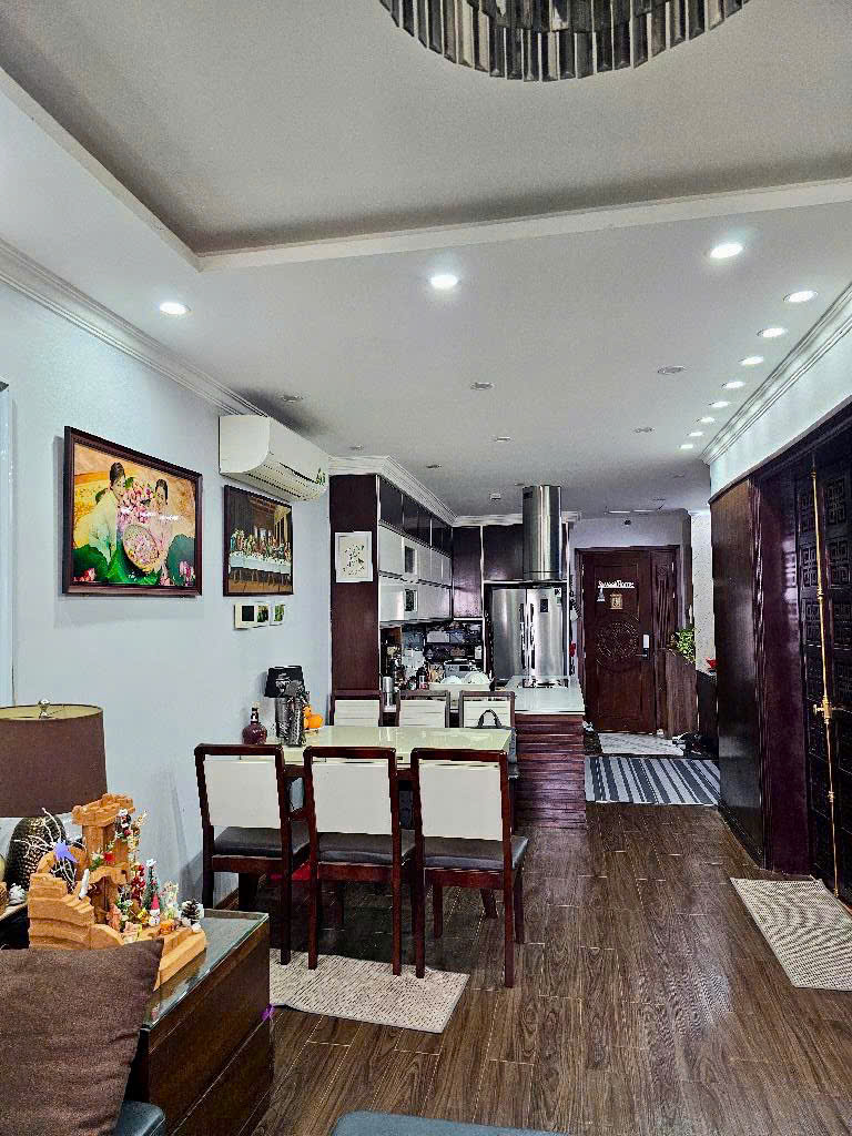 z6123983076806_c4dea1176b8683228de5fffa7543dc43