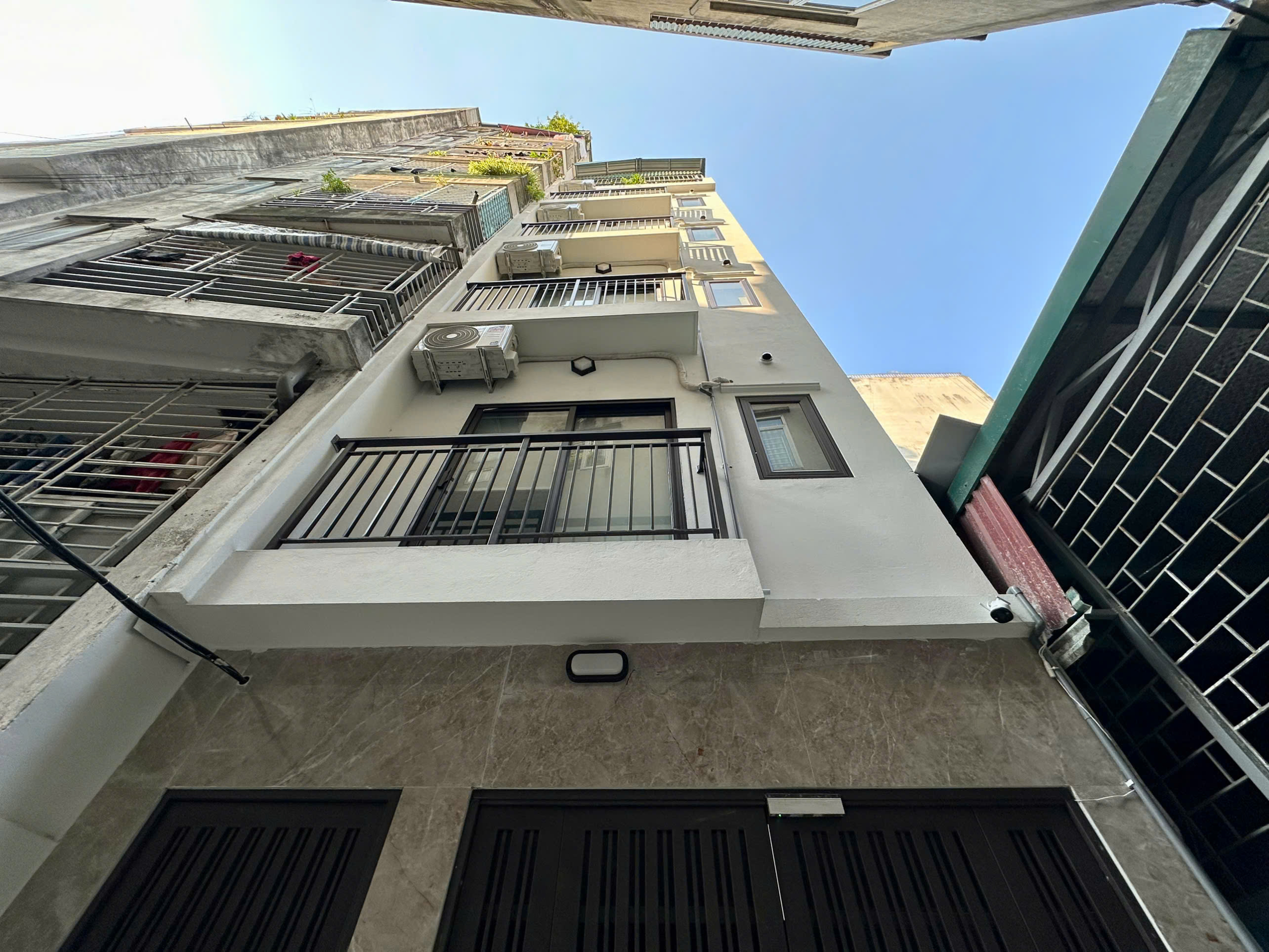 z6136761651643_eb3e61b5c5b93115dabb1bfeb642e64b