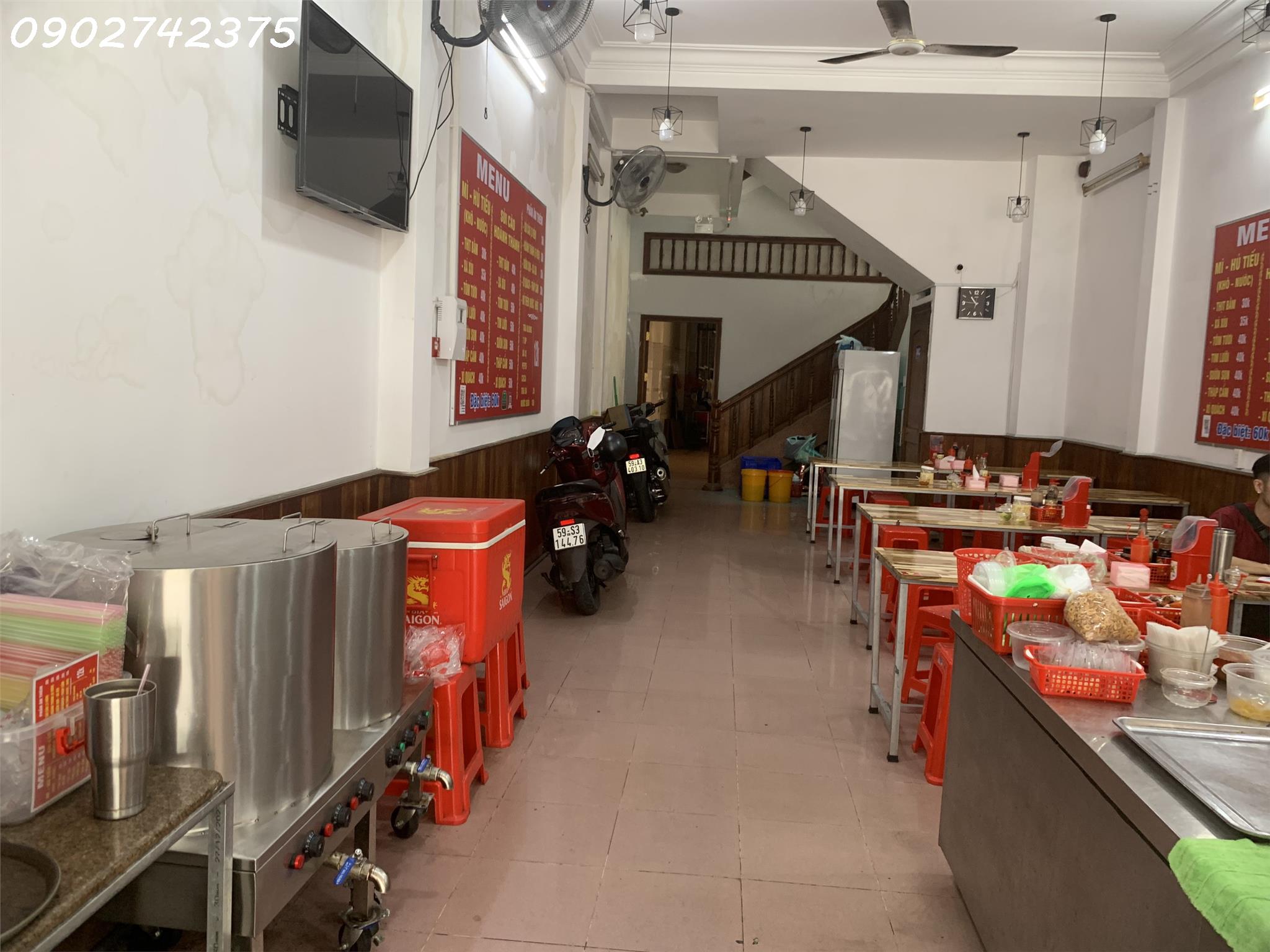 z6185932909857_6a885b68af0e18e6e0020a6f549c01a5