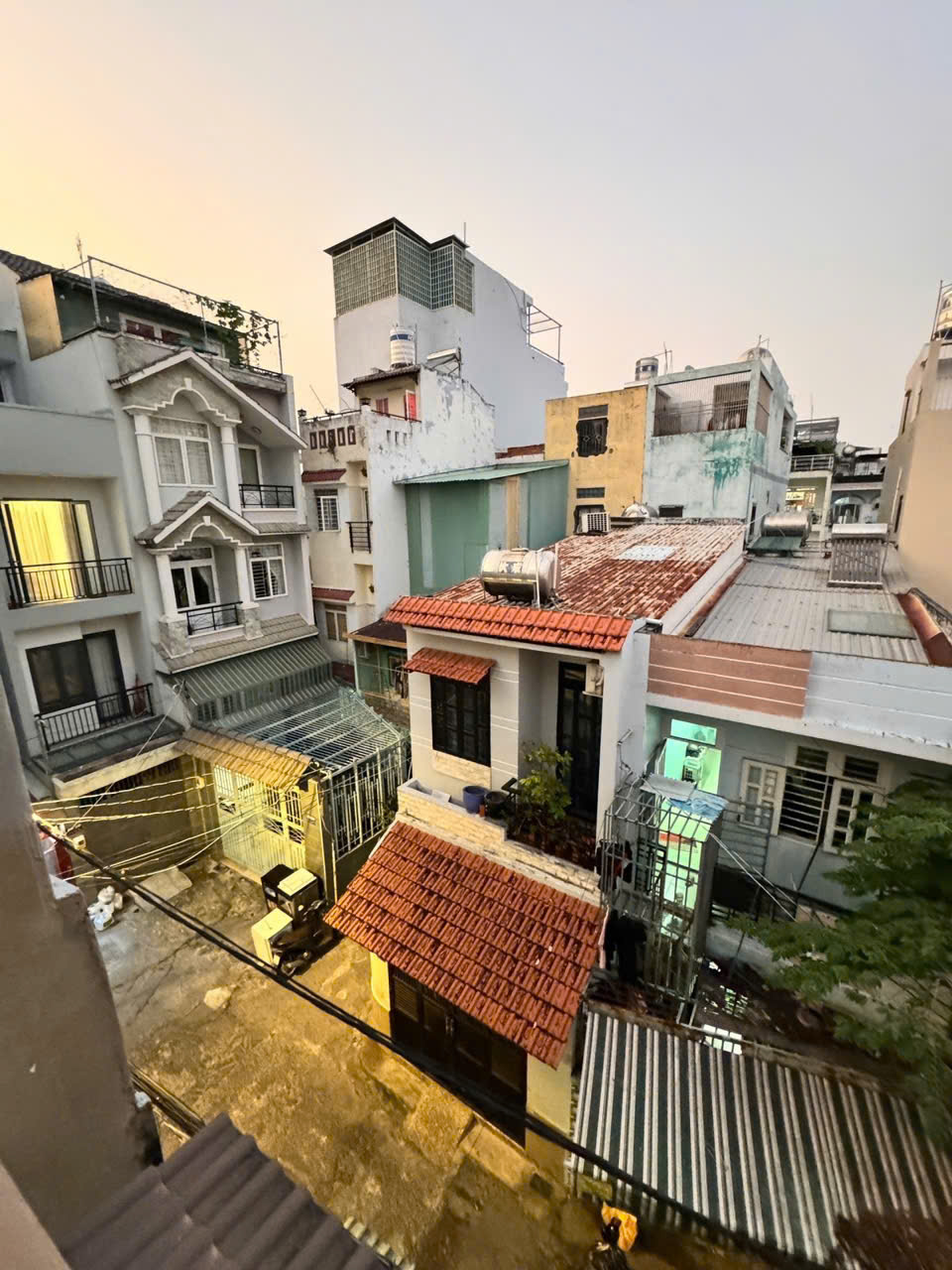 z6203941628791_197b2b8e7e59b64f883e1a68fb6aaa98