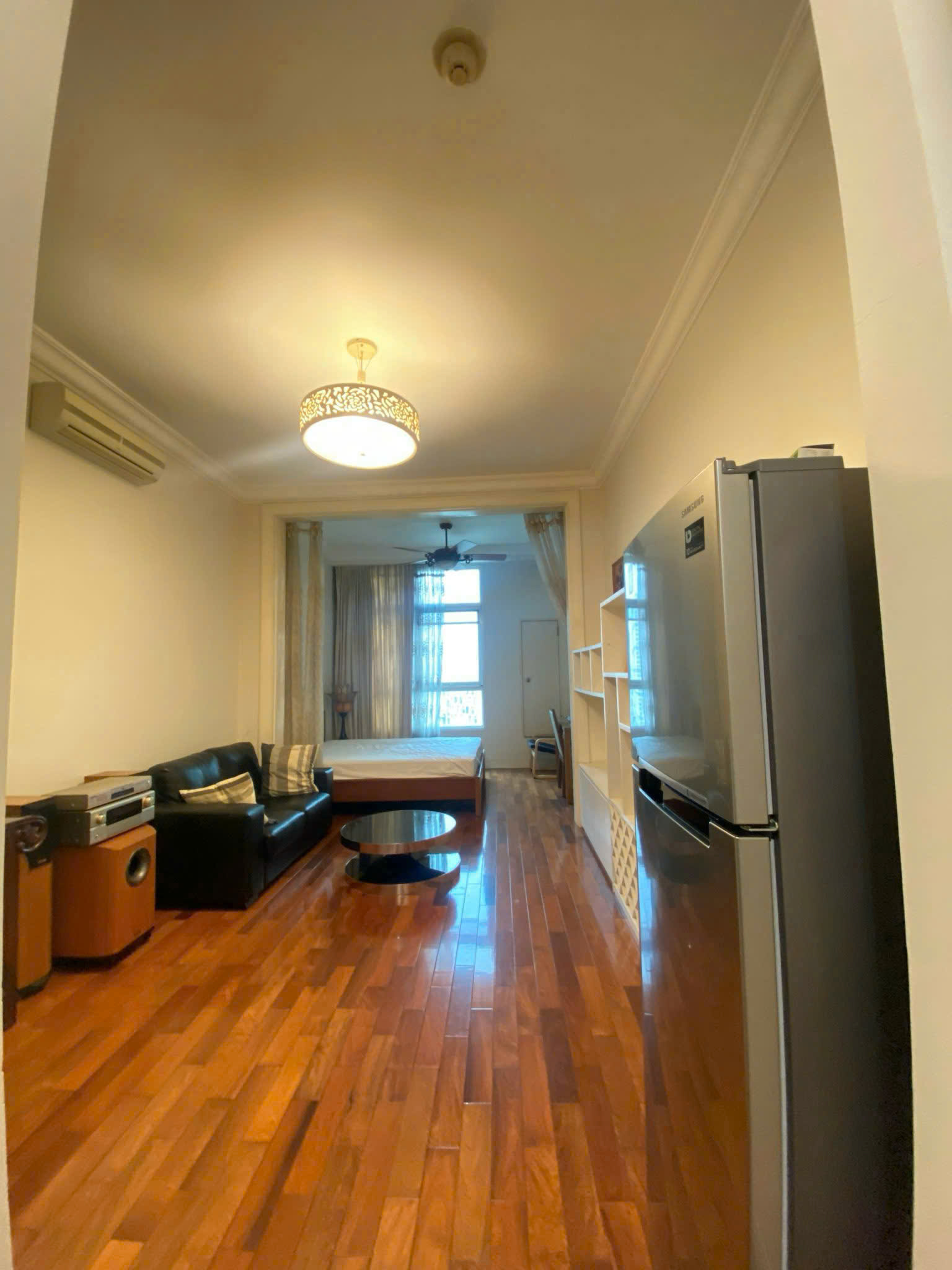 z6205411411623_6a738934110f2471639257519b45899c