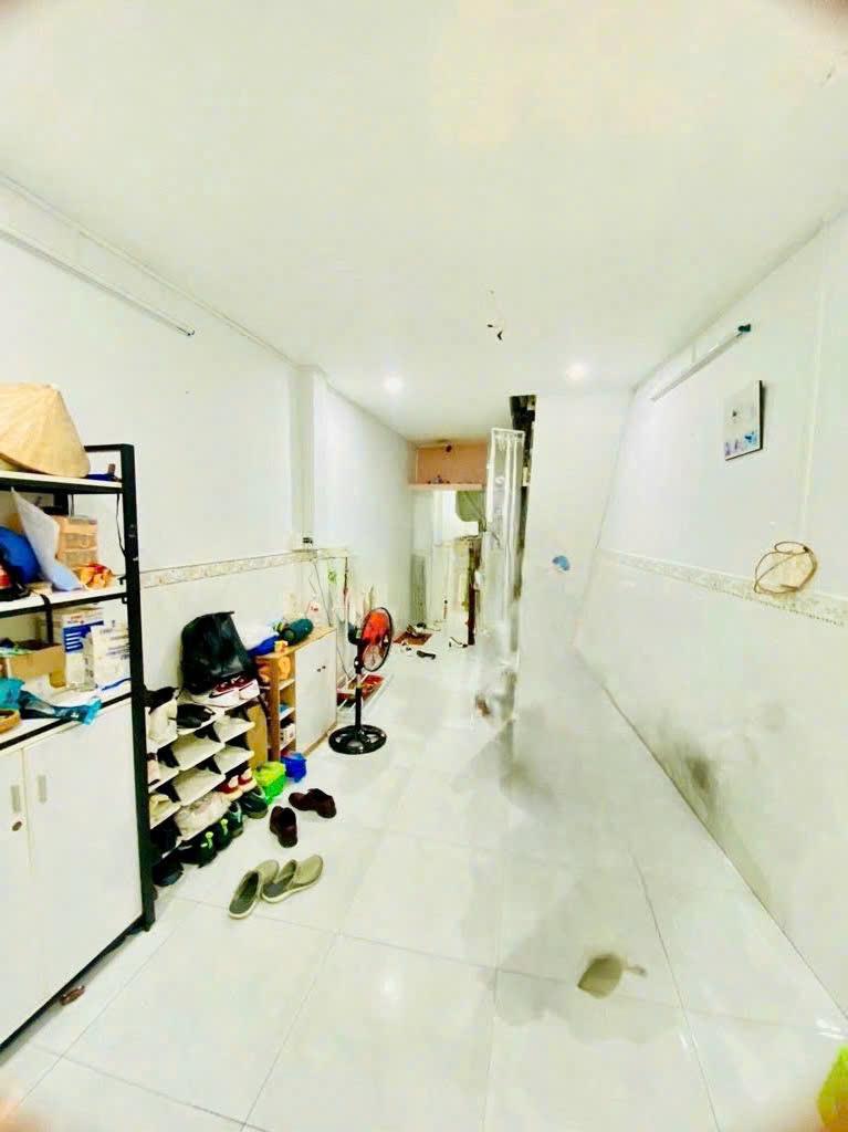 z6217395805320_67653f35d85e3eb76175b858e1a94881