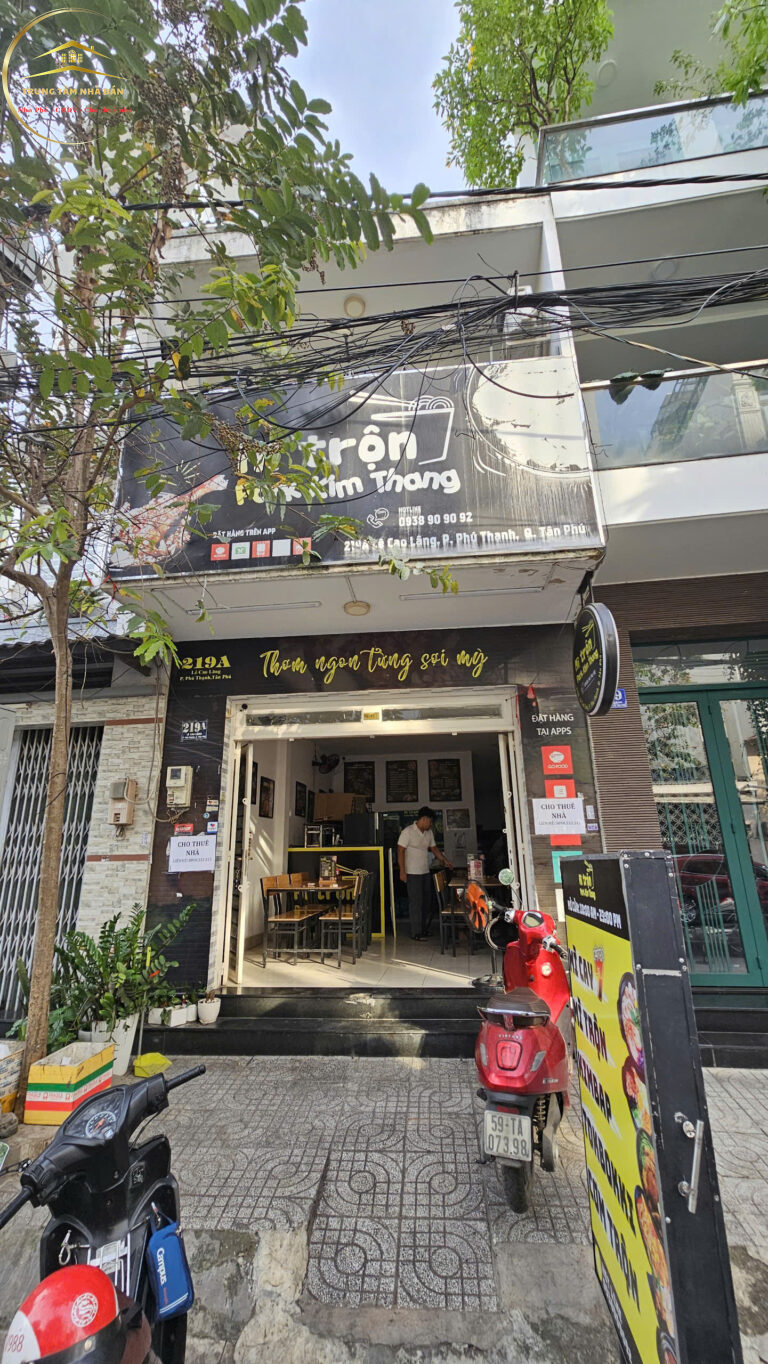 z6224486757273_09629399e4cb60d3ac32556471d050b3-768×1364