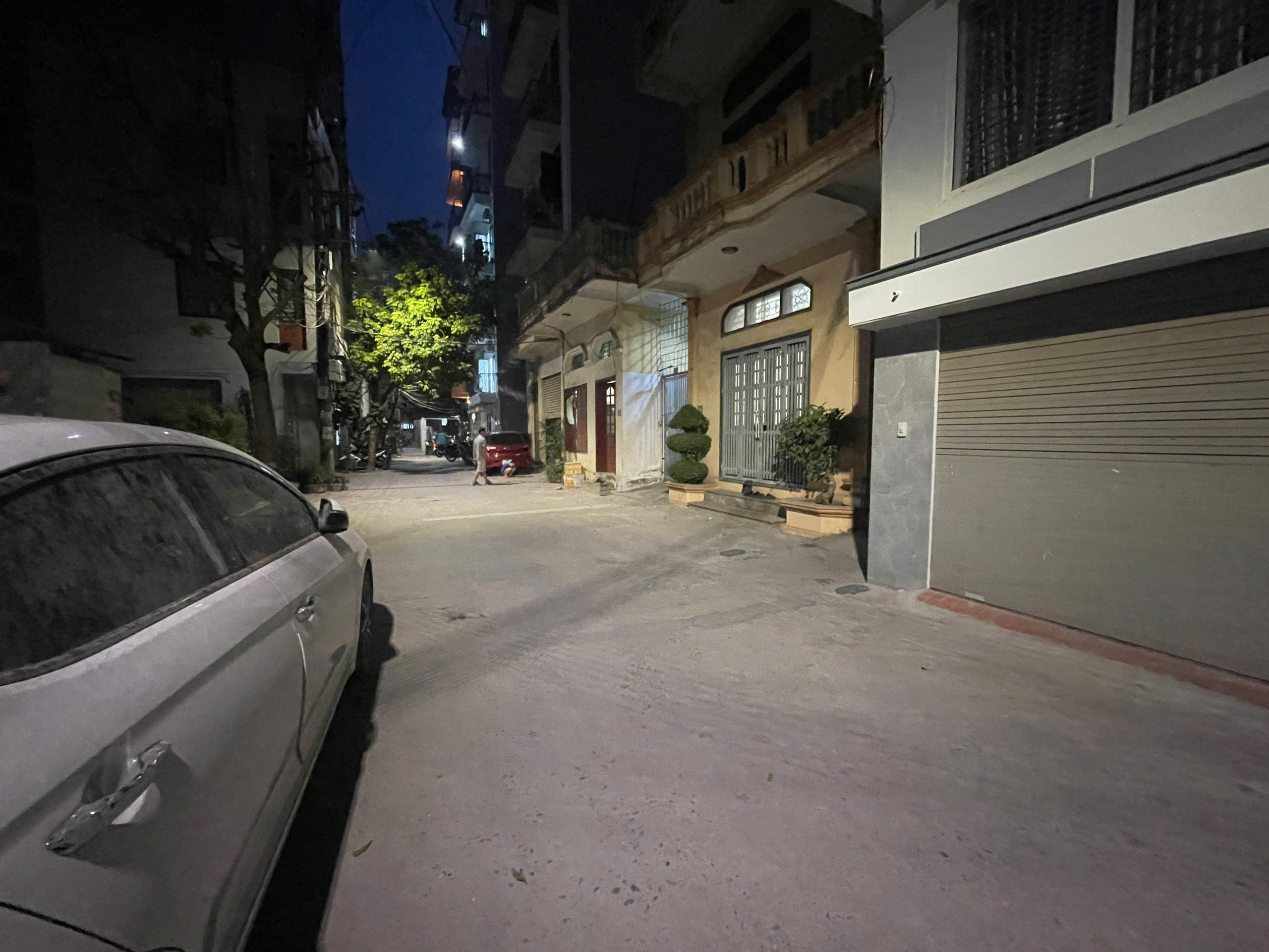 z6227865530243_48fe7f2e3460d6f06345d1c65a7e5419