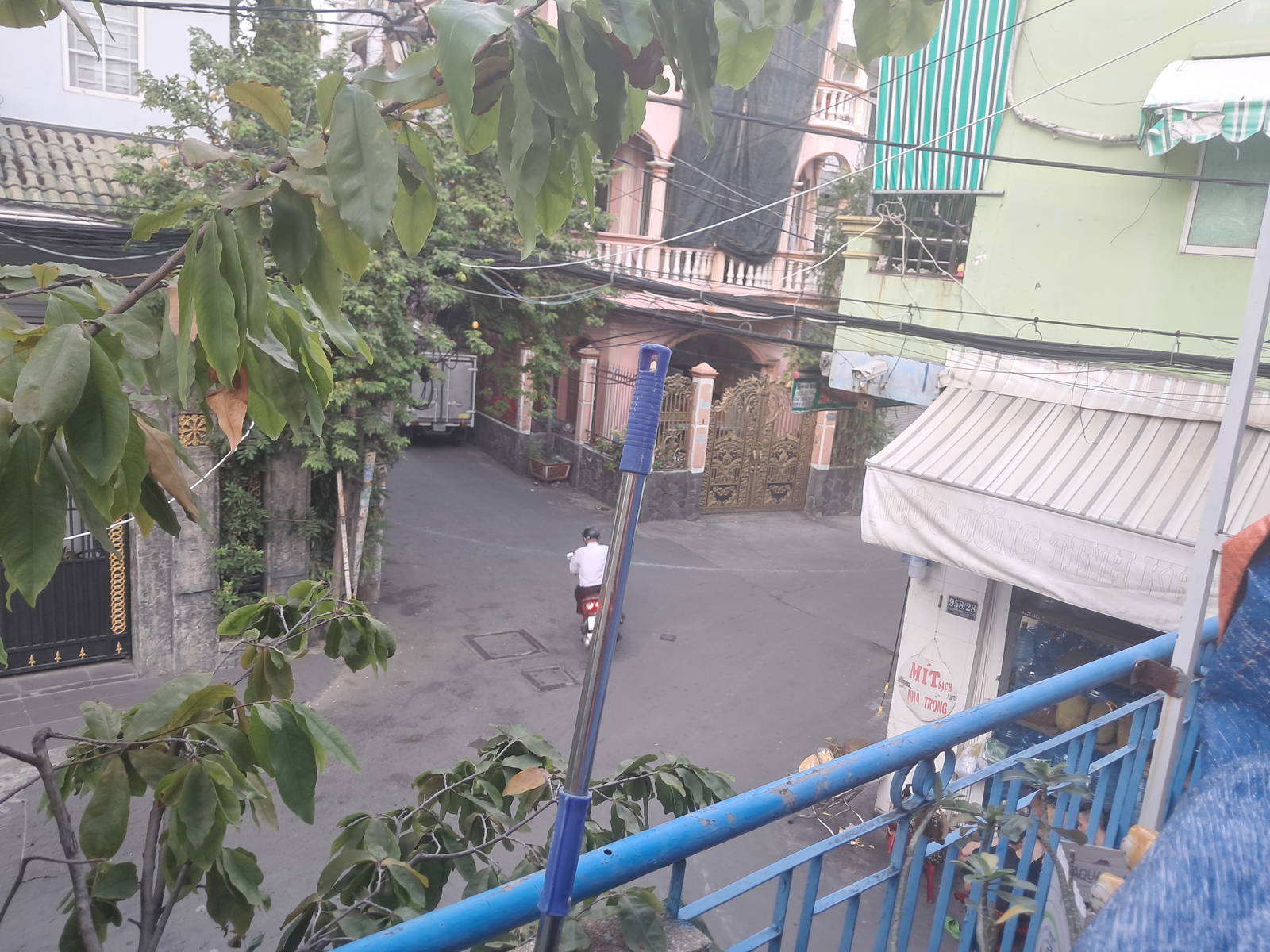 217d6423-d1a8-5ad5-87d6-2be80ed11a2d