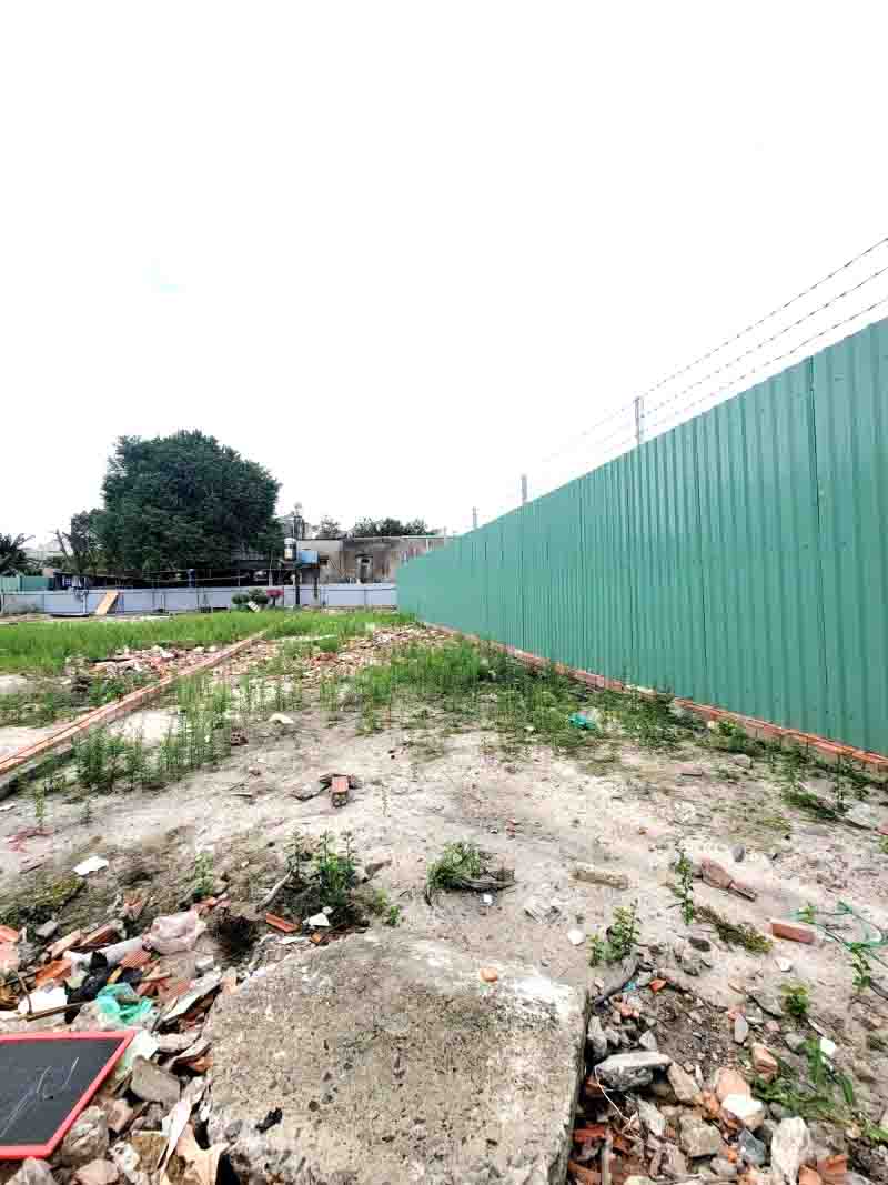 ban-dat-tho-cu-dep-mat-tien-duong-gan-do-xuan-hop-phuoc-long-b-chi-hon-7-ty (2)