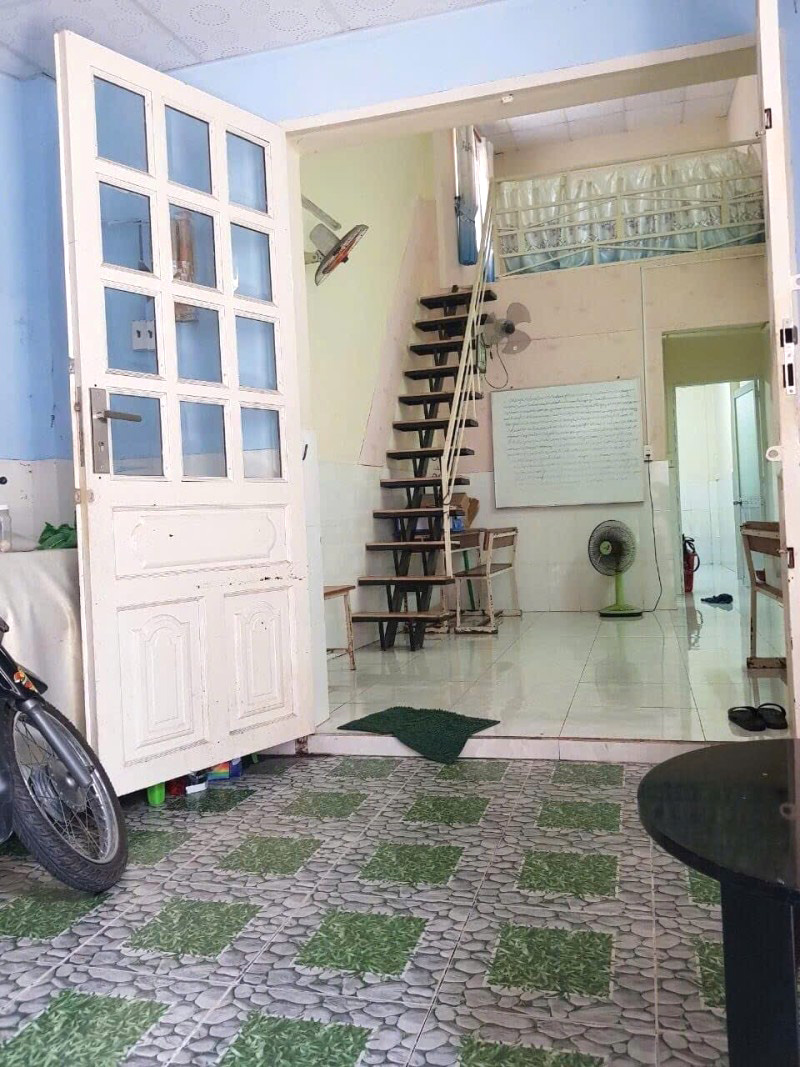 ban-nha-tam-chau-tam-binh-thu-duc-chi-2-ty-nhinh (2)