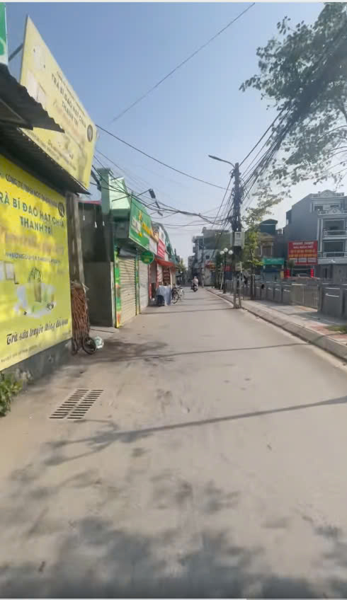 ban_nha_ho_ao_sen (1)