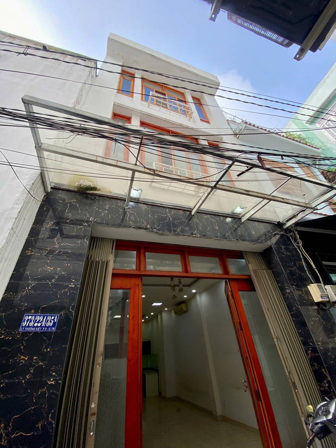 d35ec20f-4719-5f1e-8678-dd94731edcf6