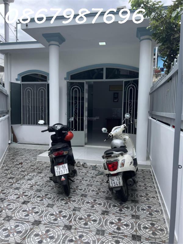 d7dccd52a089bf584d97a825bc9844d1