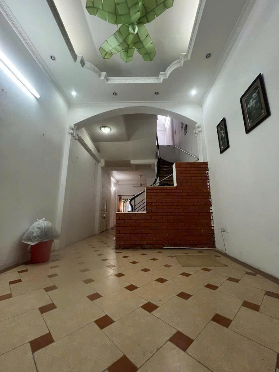 mua-ban-nha-dat-doi-can-ba-dinh-ha-noi (13)