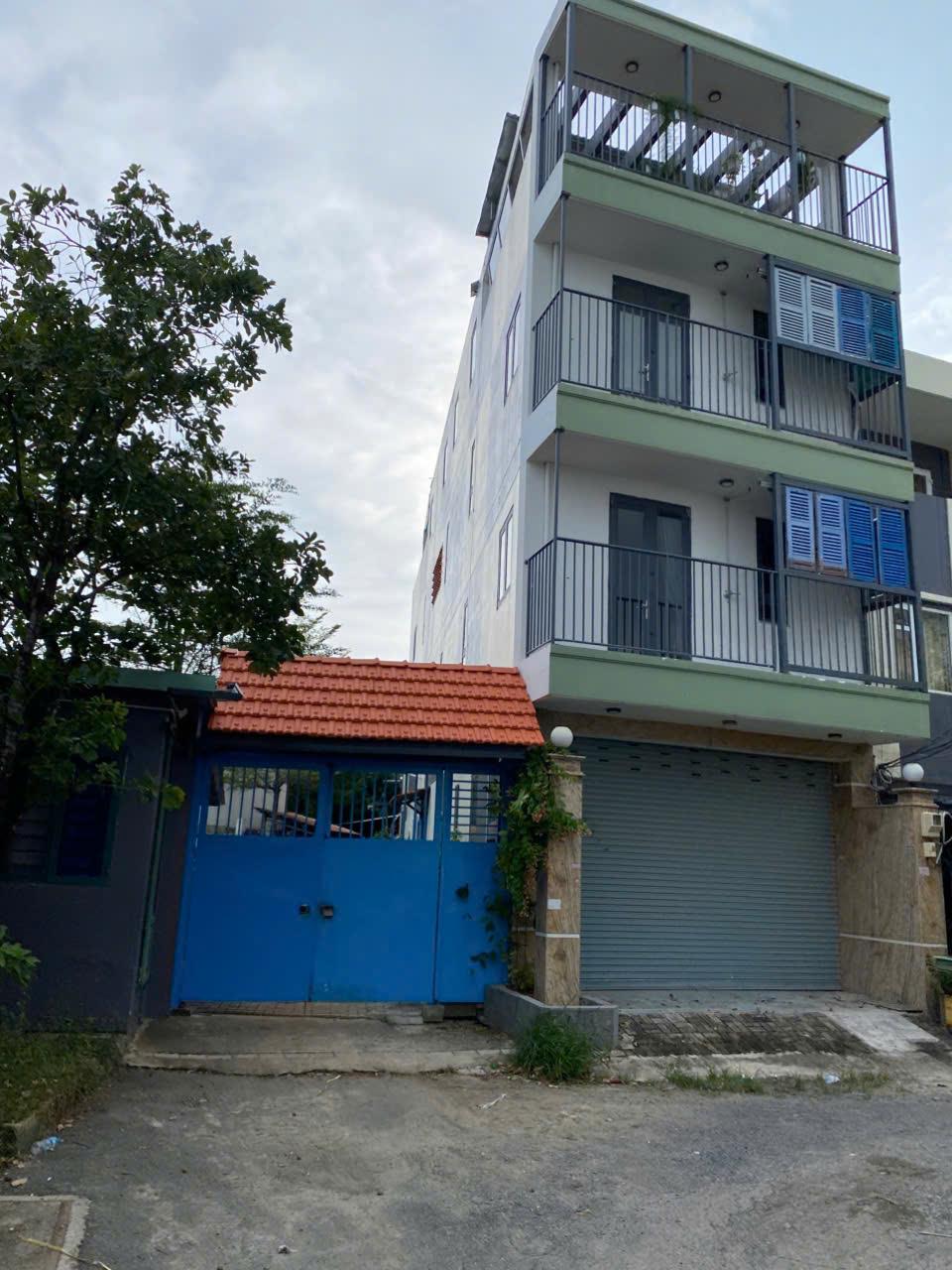 z6256411703495_54f770cb79c4b04e79ac00826625047f