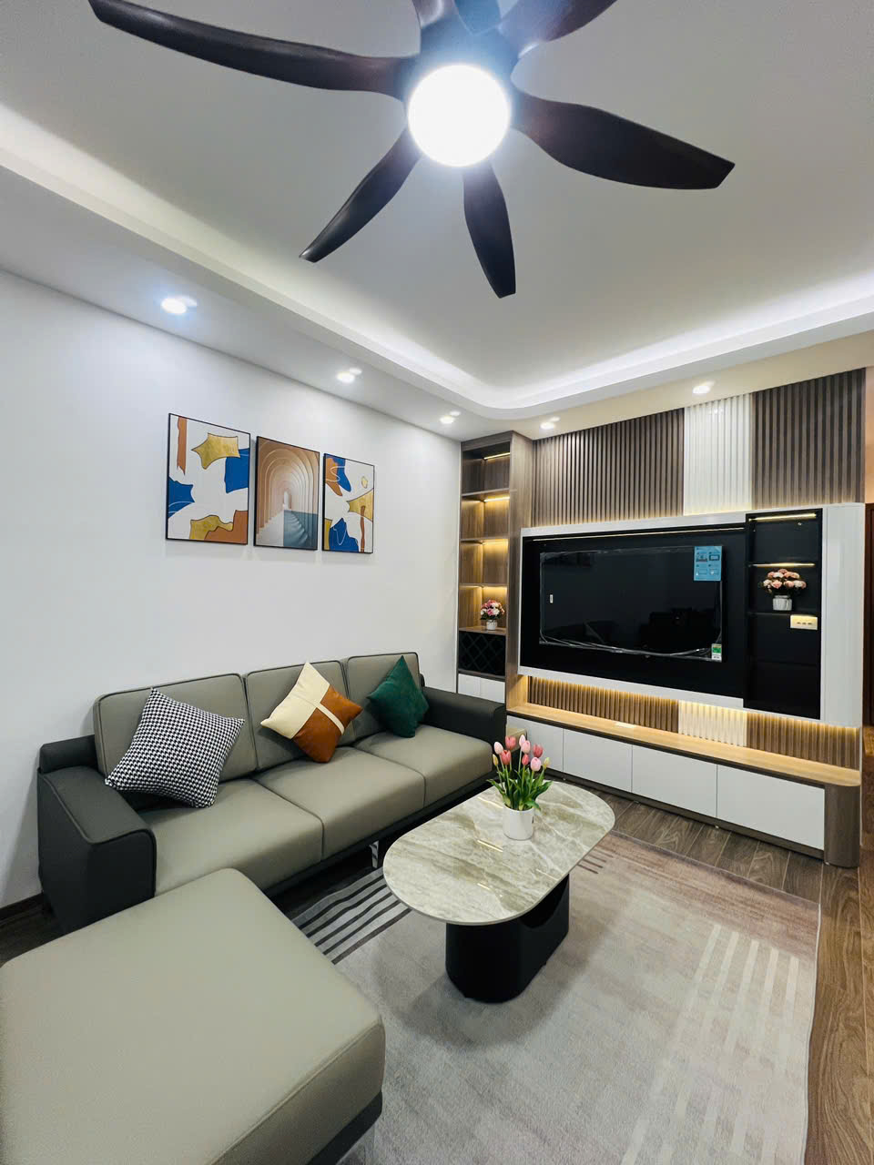 z6268887133348_fc9ac9f0737bcf84b1b7150afb5f5e12