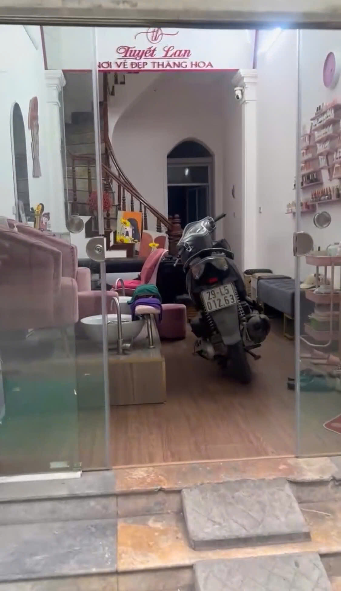 z6289760232707_414105fd178558677d29e194932fa9df