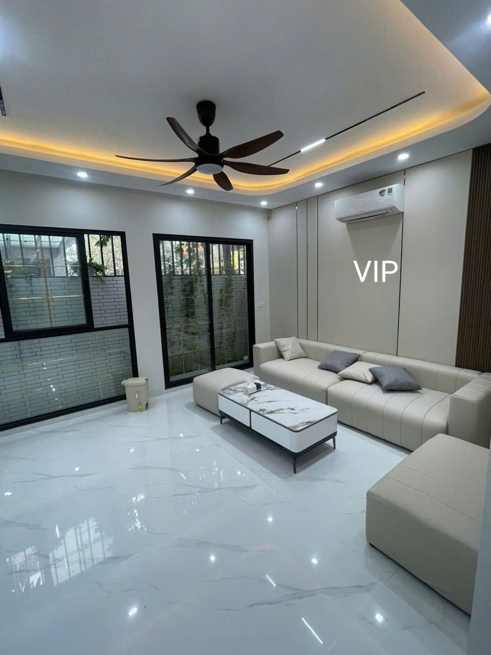 z6295078415720_c0a0a5914dad134e0f37f8a864894d71