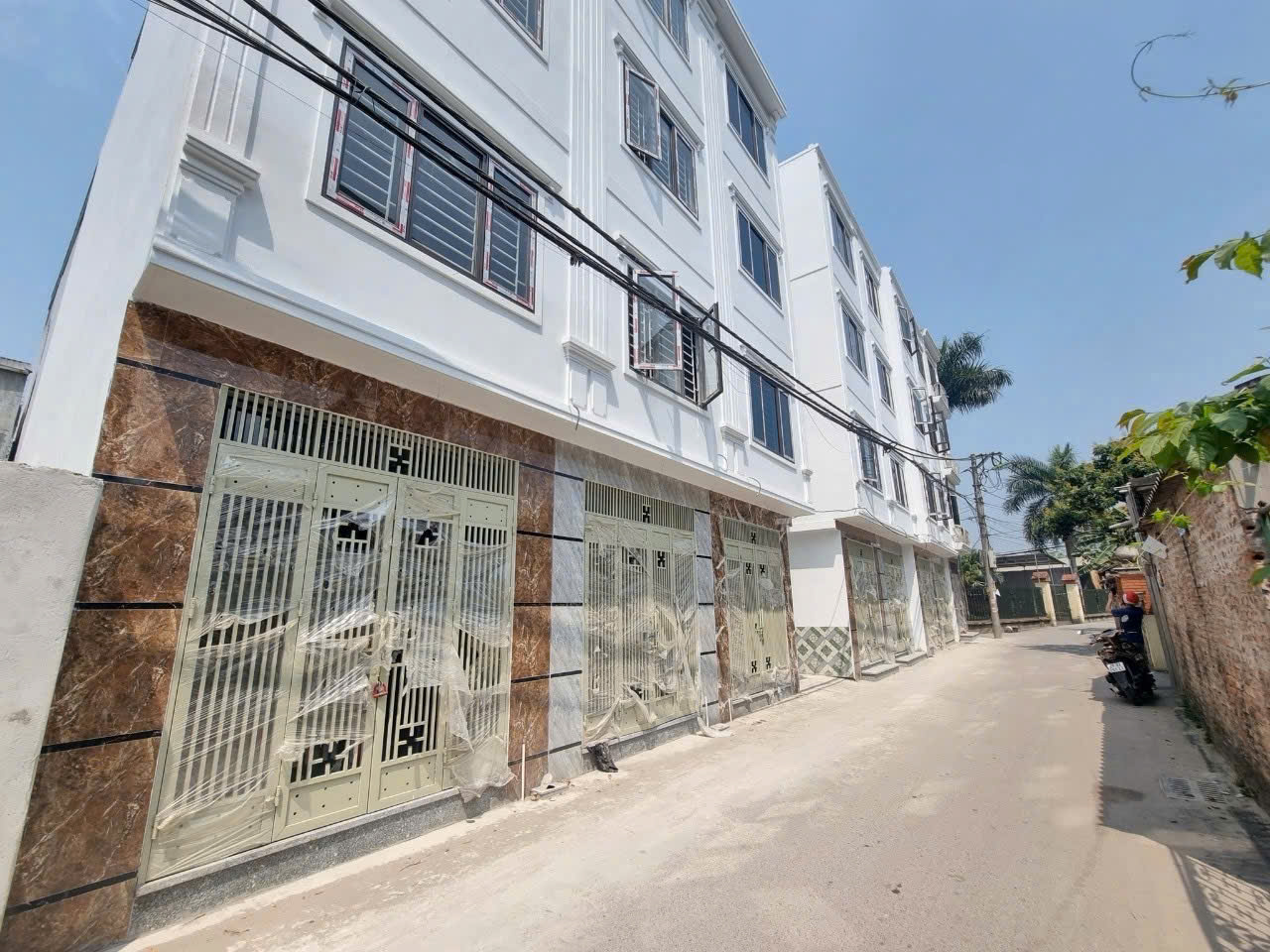 z6299687444940_00048fb5f5b704e7d18d5b3fc46fb6a6