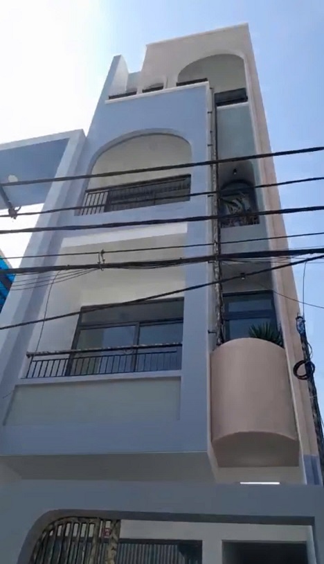 z6304086361427_8c52536505fbb75fbba40a8a7a395d0a