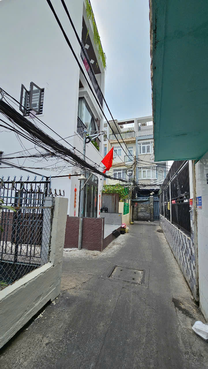 z6310846844605_6f1a318f5f9f62519d4368b5aa30d798