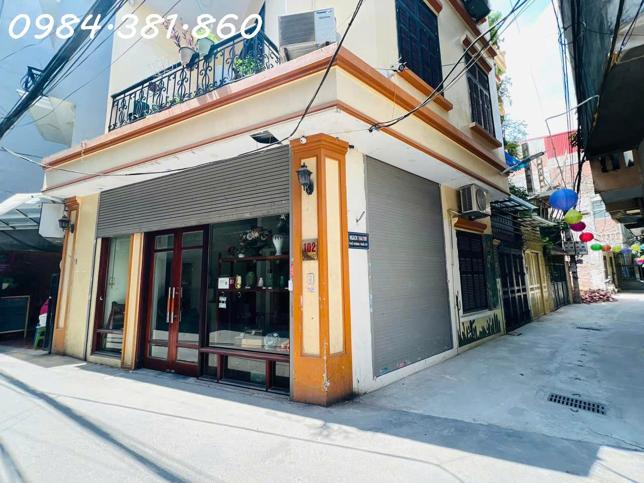 z6316820303922_28685a9b7efd24f28528ef84f7afb425