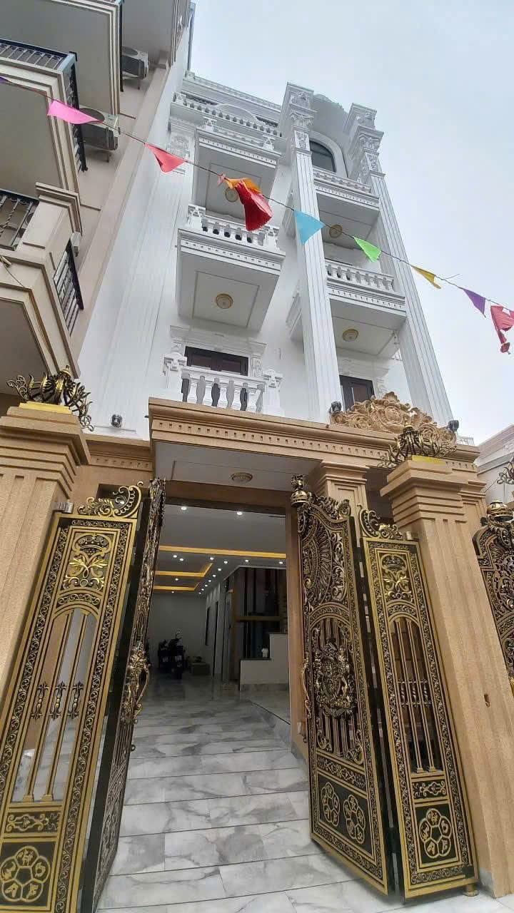 z6332440143108_0d80aea9bdb76804ce8b9a2502562364