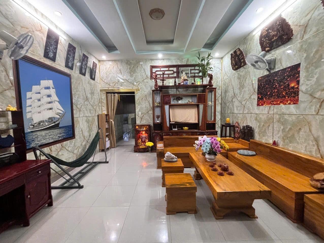 z6347491852464_e41cfaca579c4697ac8c1bbe5735b388